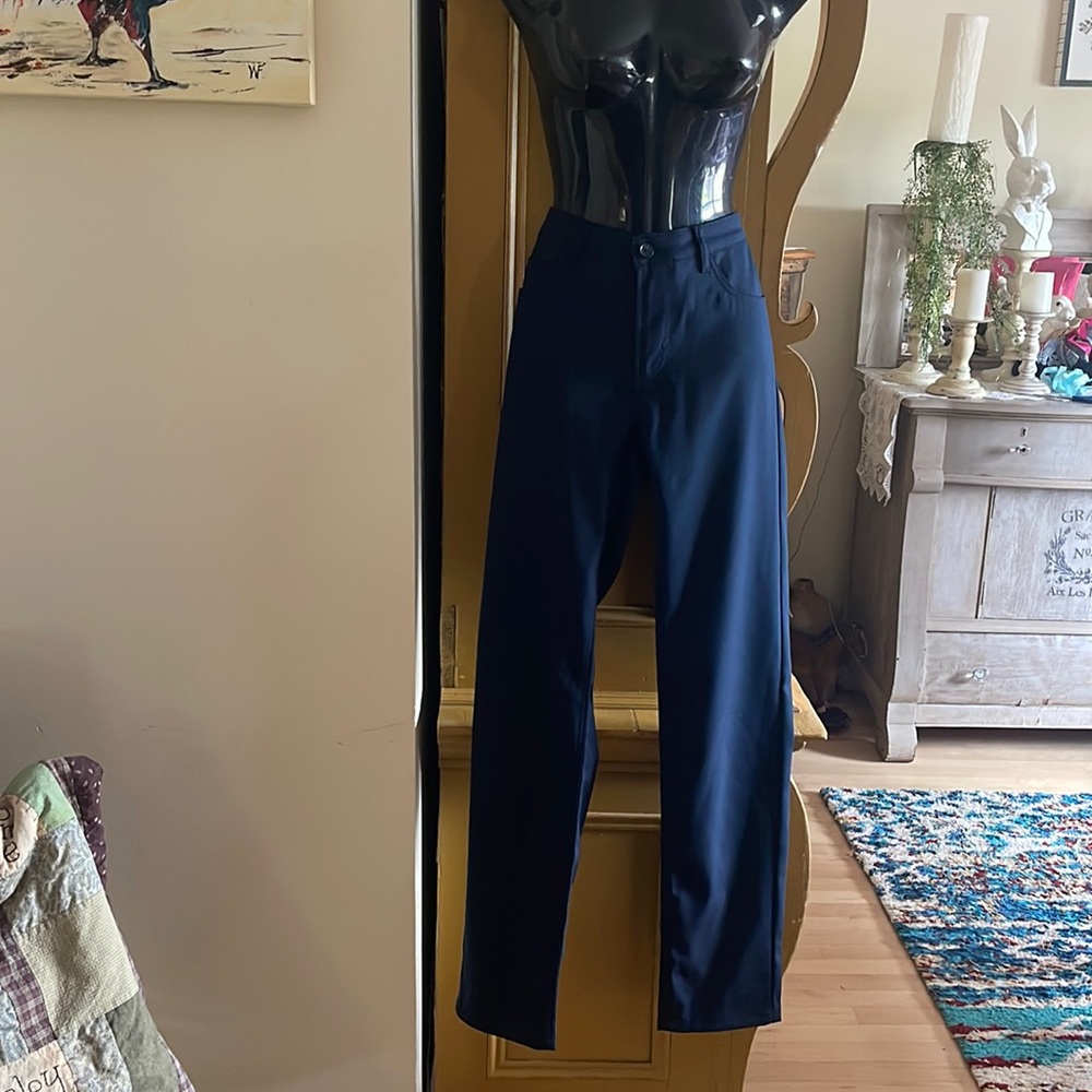 Men’s casual pants
